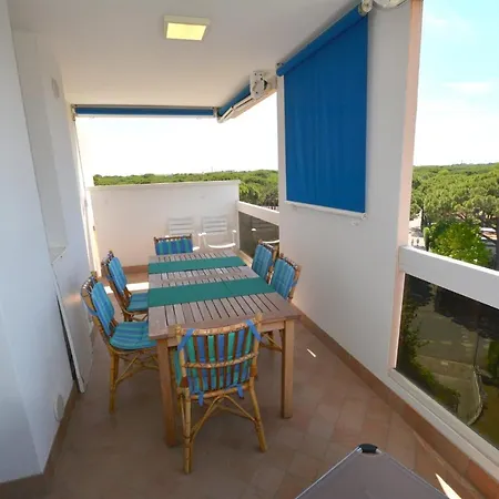 Апартаменты Lignano Pineta Penthouse Линьяно-Саббьядоро
