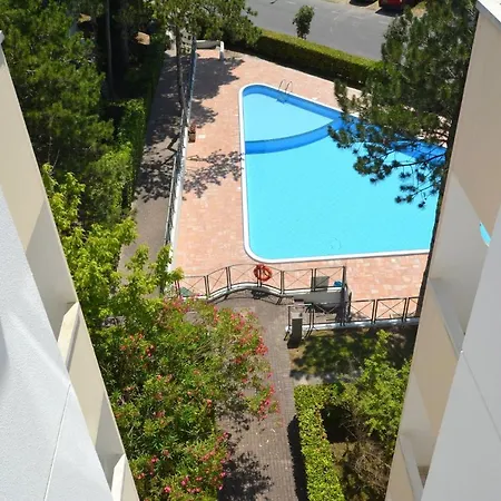 Lignano Pineta Penthouse Апартаменты Линьяно-Саббьядоро